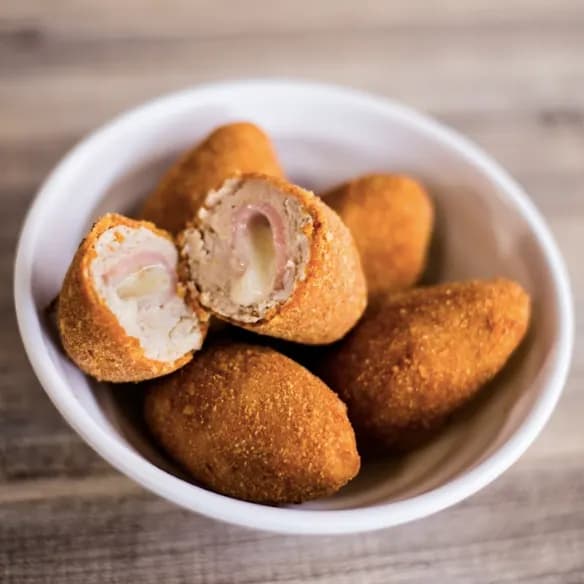 Entrada Croquetas De Pollo: 4 unidades